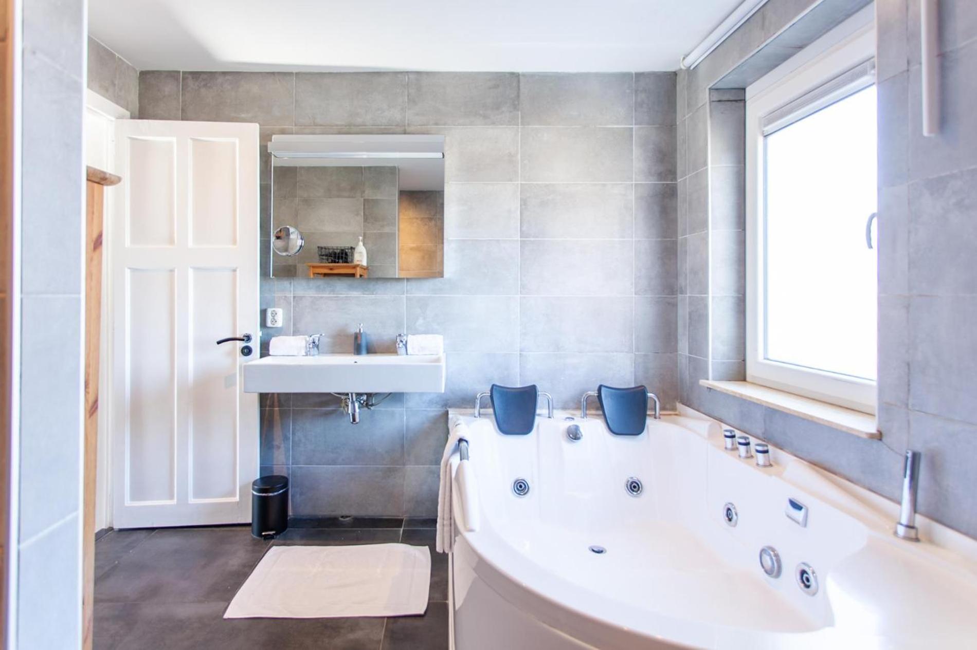 Stijlvolle @ Luxe Vrijstaande Woning Maastricht Βίλα Eijsden Εξωτερικό φωτογραφία